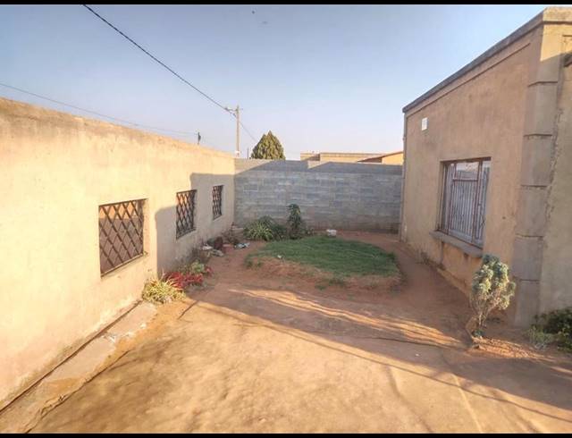 3 BEDROOM HOUSE FOR SALE IN BRAM FISCHERVILLE